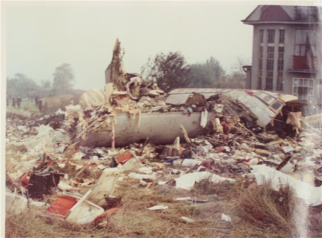 Nejhorší letecká nehoda v Česku. 50 let od pádu těsně před přistáním v Praze