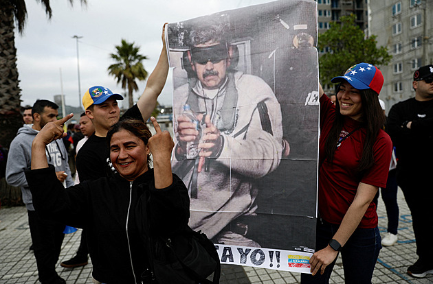 Venezuelu drtí dluhy i sankce. Šance na splacení není velká