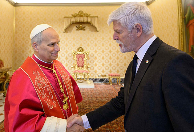 Prezident Pavel jednal ve Vatikánu s papežem. Řešili válku na Ukrajině i Grónsko