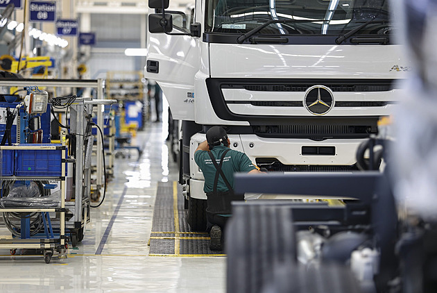 Mercedes v Chebu otevře závod, zaměstná tisíce lidí. Podle Havlíčka přinese miliardy