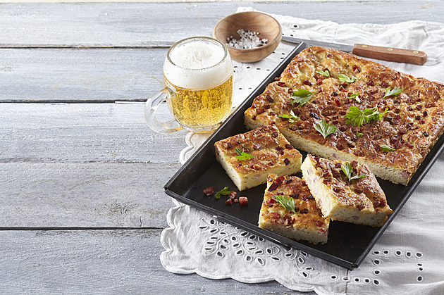 Bác: Zapomenutá lahůdka z pekáče, o které se v moderních kuchařkách nedočtete