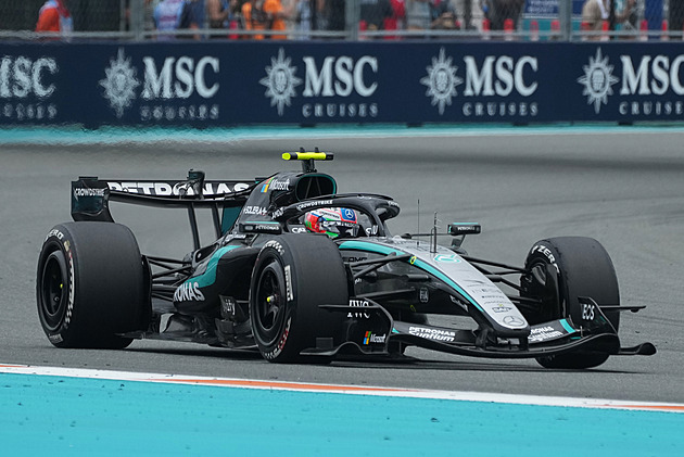 F1 ONLINE: V Miami se do vedení vrací Kimi Antonelli, jede si pro třetí vítězství v řadě