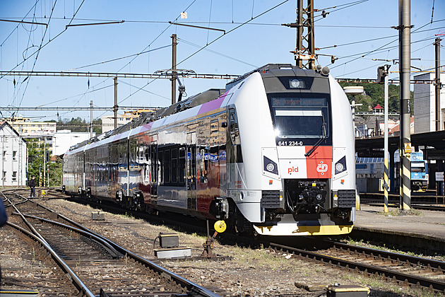 Z Prahy do Brandýsa za 17 minut. Správa železnic řeší pět tras z metropole