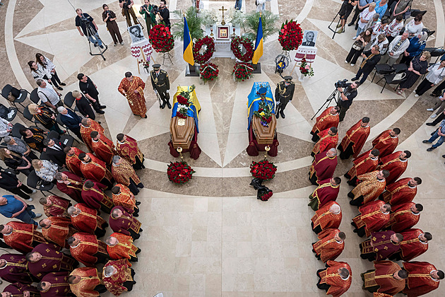 Kyjev chce vrátit ostatky kontroverzních nacionalistů. Rozčílil Poláky i Izrael