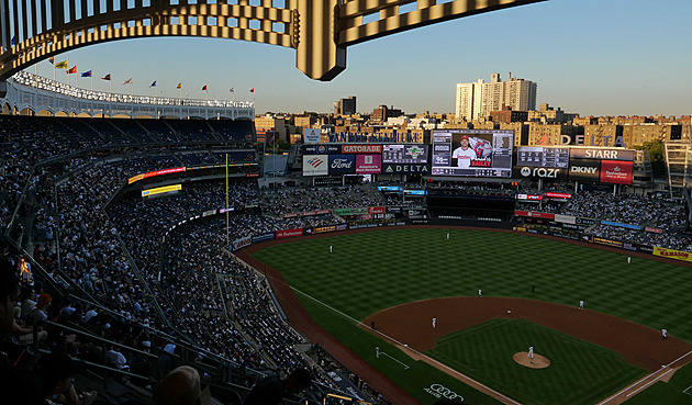 Fotbal? Díky, až později. Zatím New York žije baseballem a basketbalem