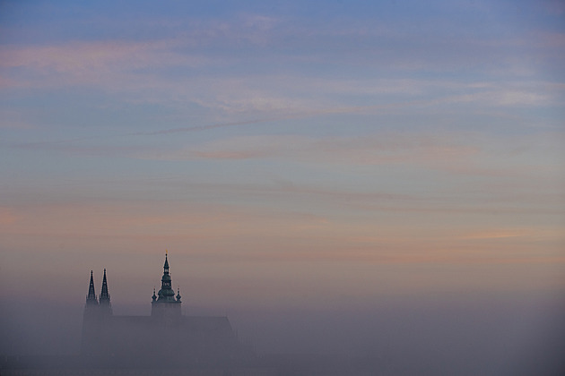 Do Česka vstupuje náhle podzim. Ranní teploty prudce klesnou