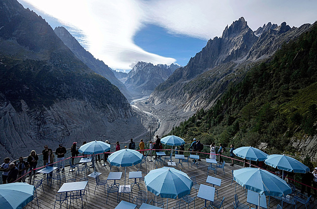 Bílý obr se mění k nepoznání. Mont Blanc ohrožují vedra i sesuvy