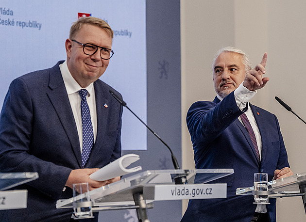 Vláda projednává s odbory návrh rozpočtu, návratu karenční doby se bát nemusí